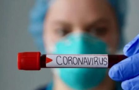 В окупованому Криму лікарню з людьми закрили на карантин через ліфтера з коронавірусом 