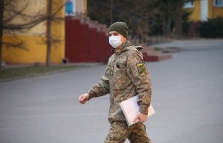 Коронавірус діагностували ще у двох українських військових