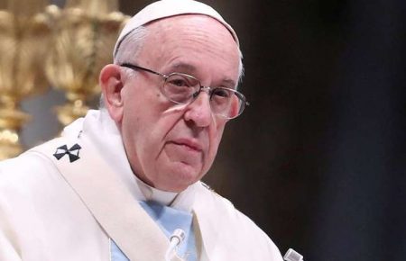 Папа Франциск закликав людей бути «посланцями життя в час смерті»