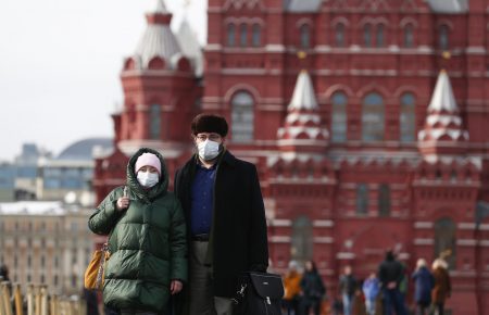 Коронавірус у світі: Росія на 8 місці за кількістю випадків, у Швеції та Британії зросла смертність