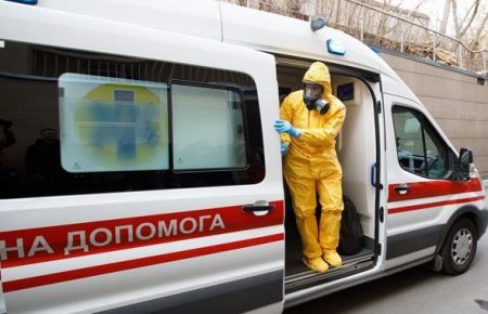 В Киеве за сутки зафиксировали 61 новый случай коронавируса, 7 — в Киево-Печерской лавре — Кличко