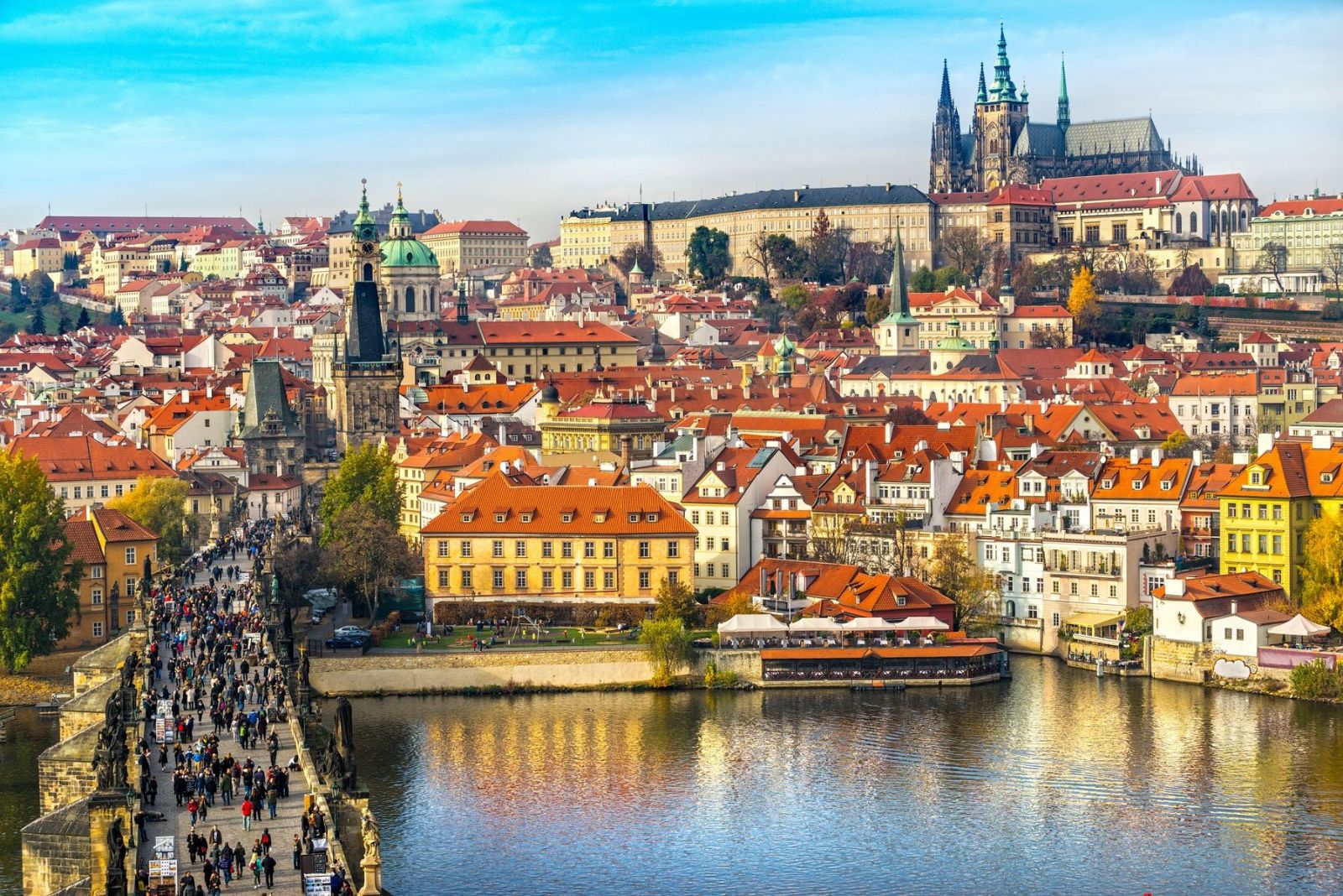 В Чехии обнародовали план смягчения режима ЧП, он начнется с 20 апреля