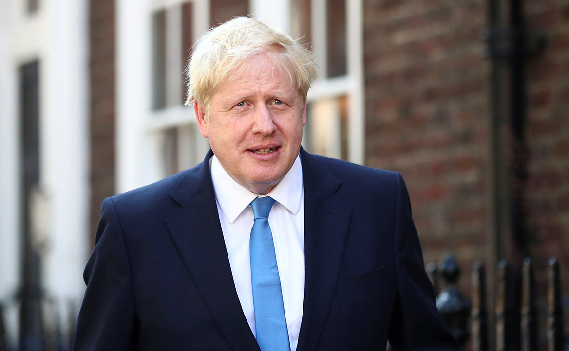 Премьер-министра Великобритании Джонсона госпитализировали из-за коронавируса