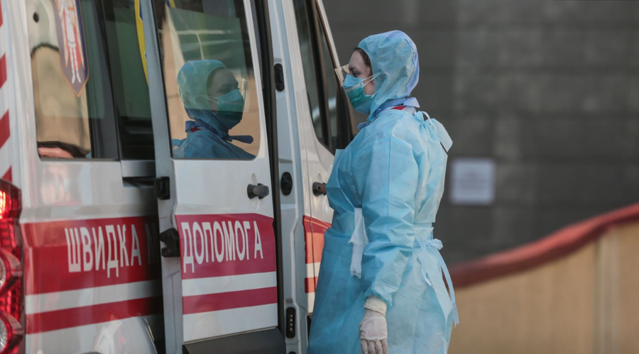 На коронавірус в Україні захворіли 1386 медиків
