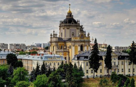 Усі храми Львова будуть зачинені на Великдень — Садовий