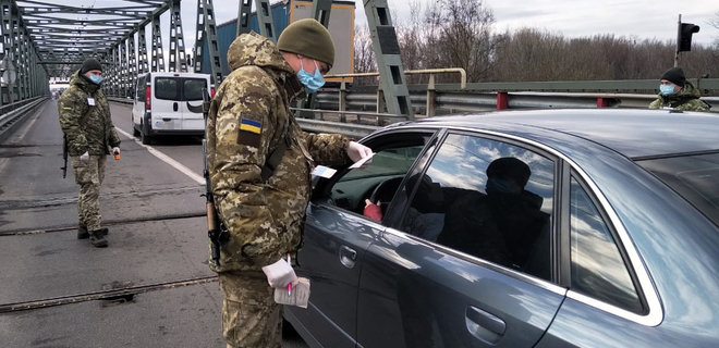 Поліція слідкує за самоізоляцією понад 50 тисяч українців