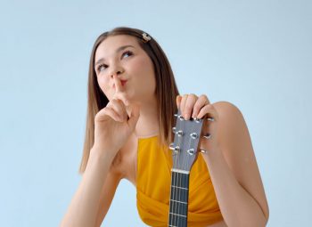 Українська без меж #126 Shy — «Твої слова» Українська без меж #126 Shy — «Твої слова»