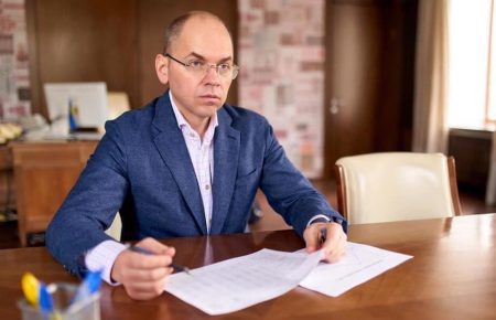 Два місяці на посаді: за що критикують очільника МОЗ Максима Степанова