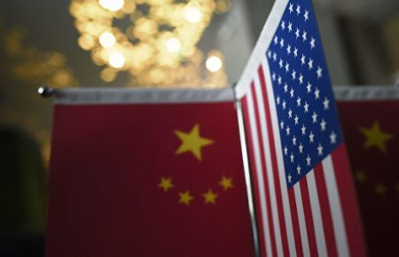 Трамп обіцяє розглянути законопроєкт щодо санкцій проти Китаю