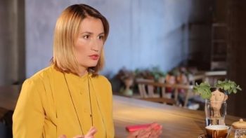 МОЗ обрав постачальника, у якого ціни на захисні костюми вдвічі вищі, ніж зараз купують волонтери — Стефанишина МОЗ обрав постачальника, у якого ціни на захисні костюми вдвічі вищі, ніж зараз купують волонтери — Стефанишина