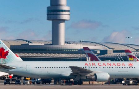 Air Canada звільнить близько 20 тисяч працівників через пандемію
