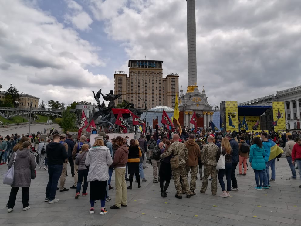 У Києві близько пів тисячі людей зібралися на акцію «Рік Зеленського  — рік реваншу»