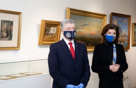 Порошенко вийшов із ситуації зі штурмом музею з величезним політичним бонусом – Рейтерович