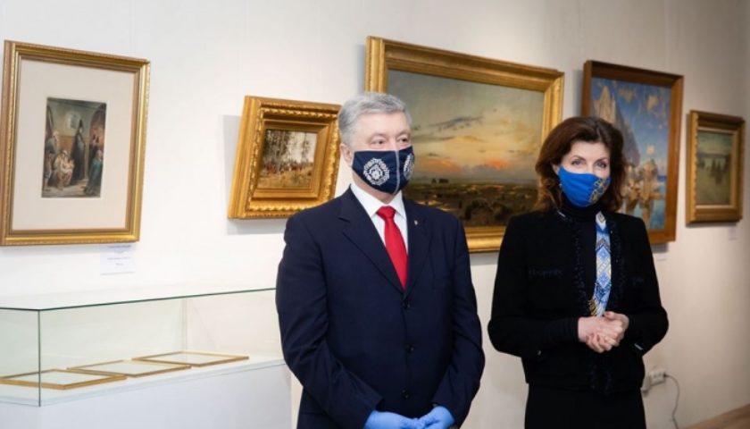 Порошенко вийшов із ситуації зі штурмом музею з величезним політичним бонусом – Рейтерович