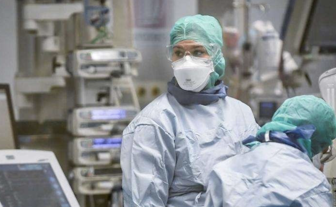 В Украине за сутки зафиксировали почти 500 случаев коронавируса — Минздрав