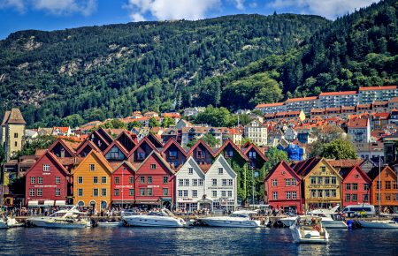 Норвегия частично открывает границы для жителей других европейских стран