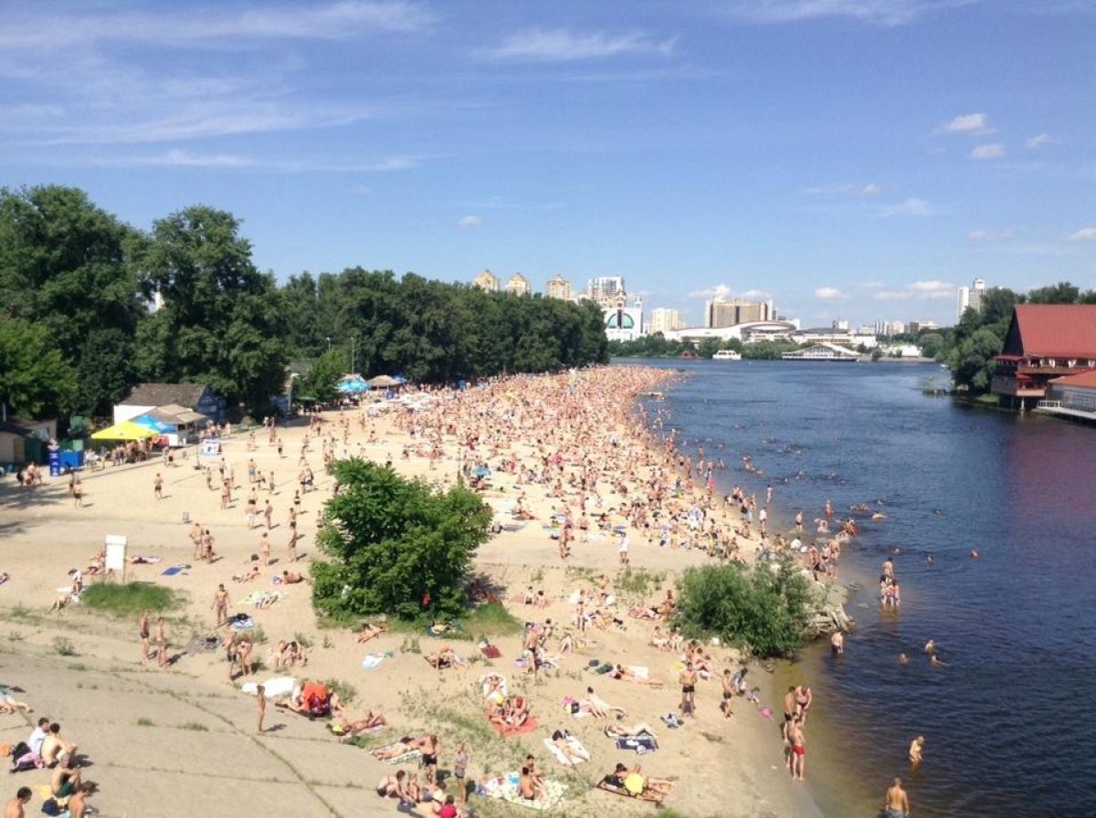 Киевские пляжи открыли для купания — Кличко (список)