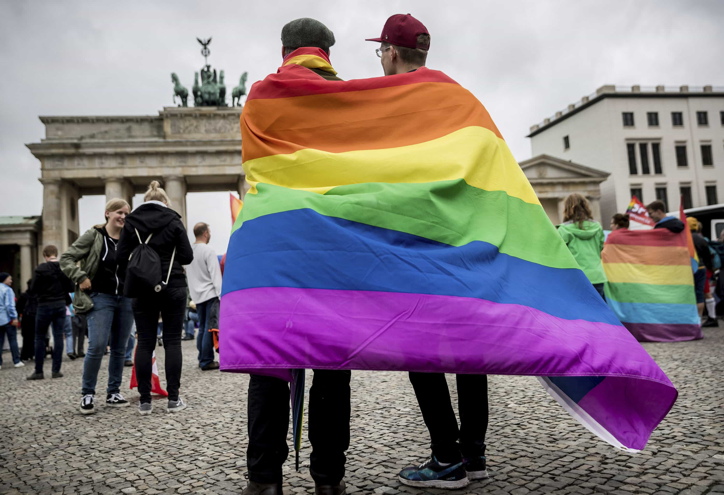 У Німеччині законодавчо заборонили «лікувати» гомосексуальність