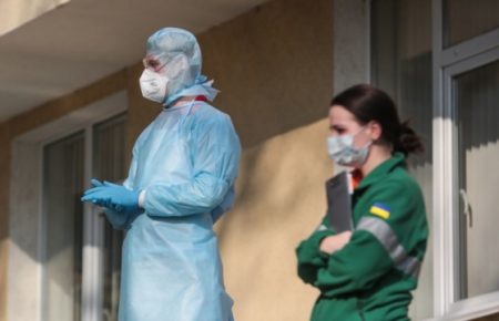 Щоденник коронавірусу: прем'єр Румунії заплатив штраф за порушення карантину та новий етап пом'якшення карантину в Україні