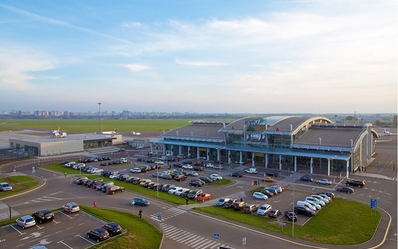 Аэропорт «Киев» возобновил работу — Кличко