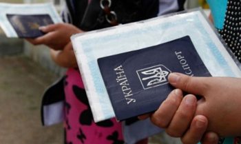 Попри карантин переселенців викликають до УТСЗН писати заяви про призначення допомоги, а це незаконно — юристка Попри карантин переселенців викликають до УТСЗН писати заяви про призначення допомоги, а це незаконно — юристка