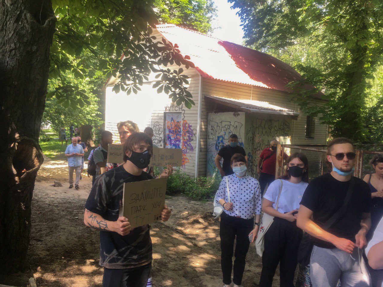 Высотное строительство вплотную к парку: как депутаты и активисты ссорились из-за сквера Чкалова