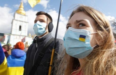 В Україні за добу коронавірус діагностували у 1172 людей