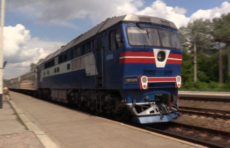Немає претензій: в купе двоє людей, чисто, є антисептики — перші пасажири поїзда Київ-Лисичанськ