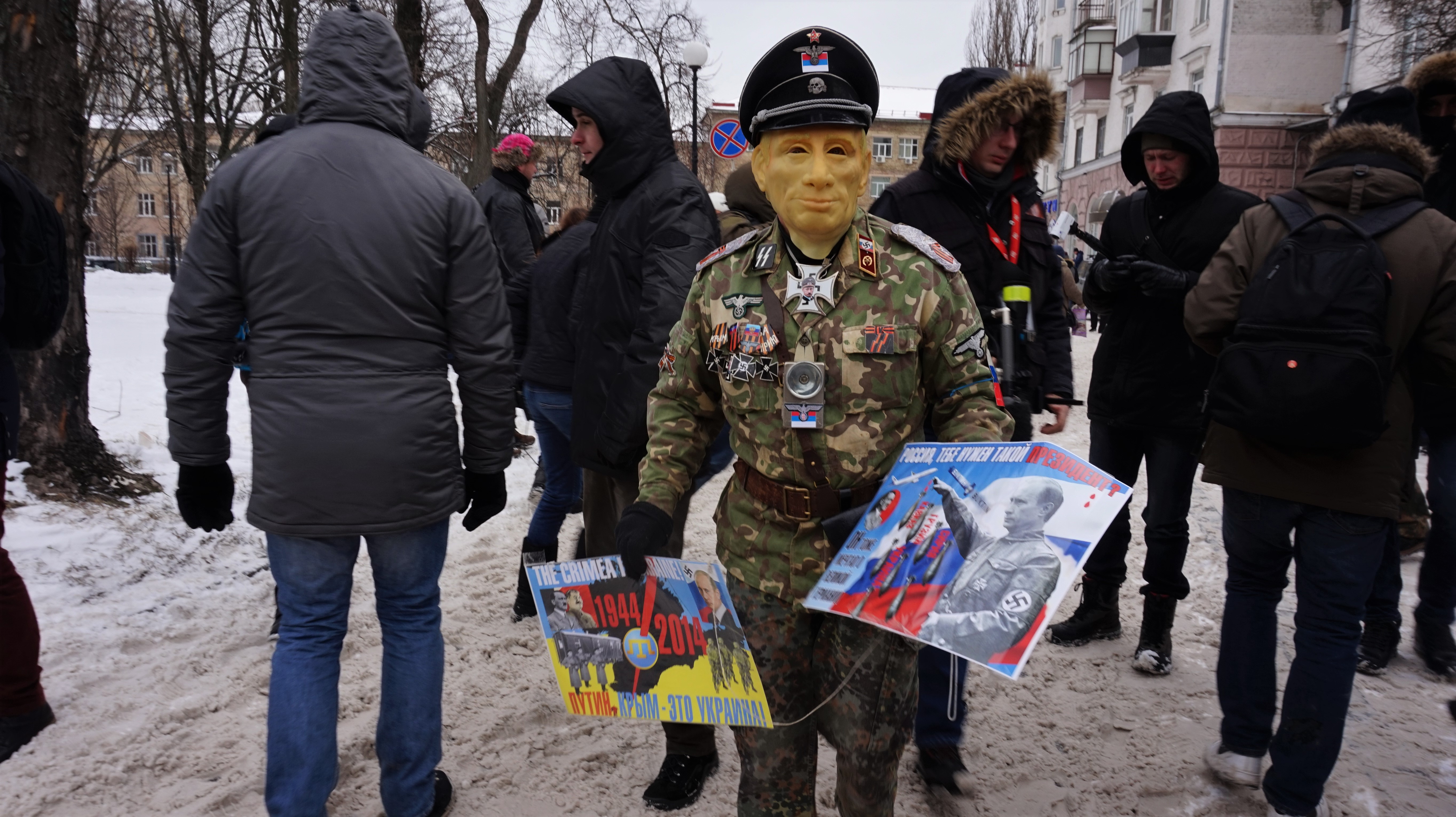 Новые сроки Путина, запрет «отчуждения» Крыма: что будет делать Украина из-за российского голосования