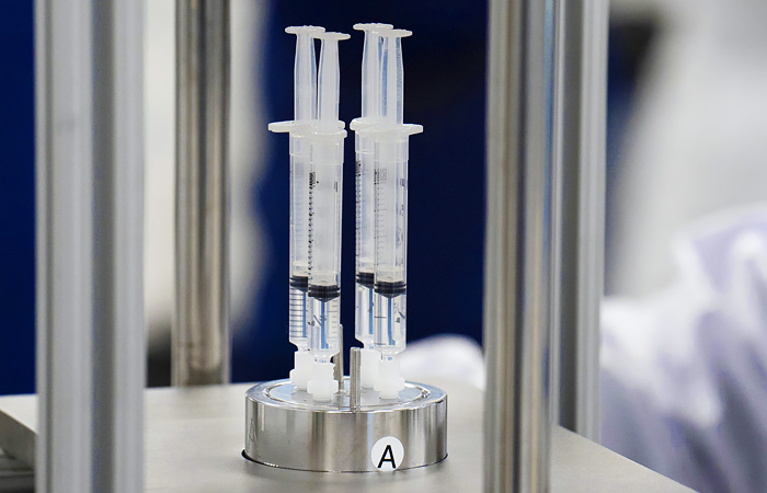 Американська компанія Pfizer починає випробування вакцини від COVID-19 на дітях