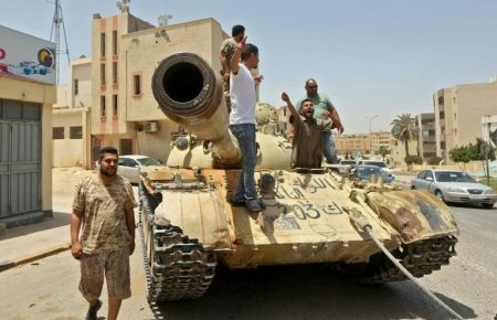 У Лівії заявили про наступ на стратегічне місто Сірт