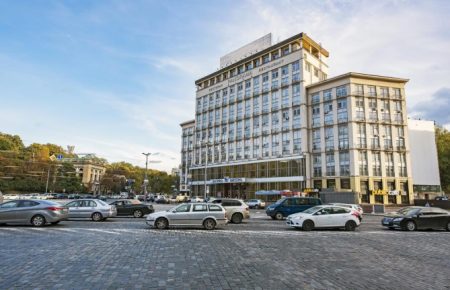 Можлива причетність фірми-покупця готелю «Дніпро» до російського капіталу — журналіст