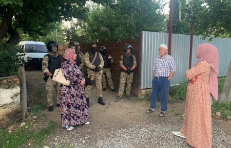 В анексованому Криму силовики прийшли з обшуками до кримських татар