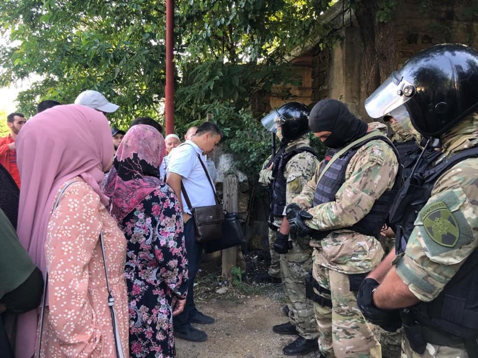 У МЗС назвали обшуки в окупованому Криму спробою видати татар за терористів