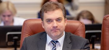 До Конституції внесли правки щодо стратегічного курсу, тепер всі члени НАТО мають проголосувати «за» — Загороднюк До Конституції внесли правки щодо стратегічного курсу, тепер всі члени НАТО мають проголосувати «за» — Загороднюк