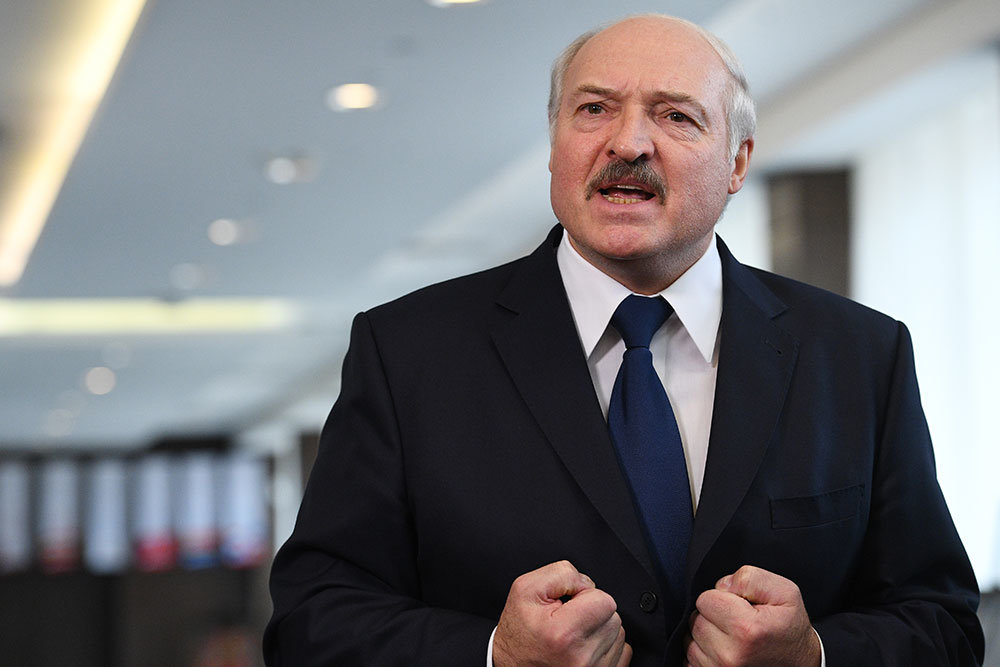 Лукашенко проводит экстренное совещание Совета безопасности — журналистка о задержании боевиков в Беларуси