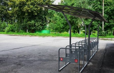 До 1 сентября в Киеве возле школ установят велопарковки — КГГА