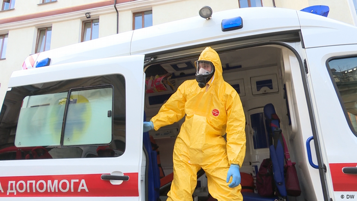 Протягом доби в Україні діагностували 800 нових випадків коронавірусу
