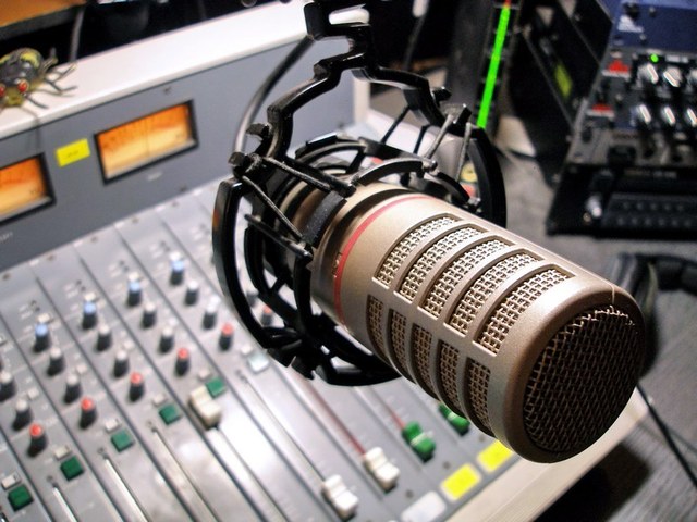 Радио «Шансон» проверят из-за несоблюдения языковых квот — Нацсовет