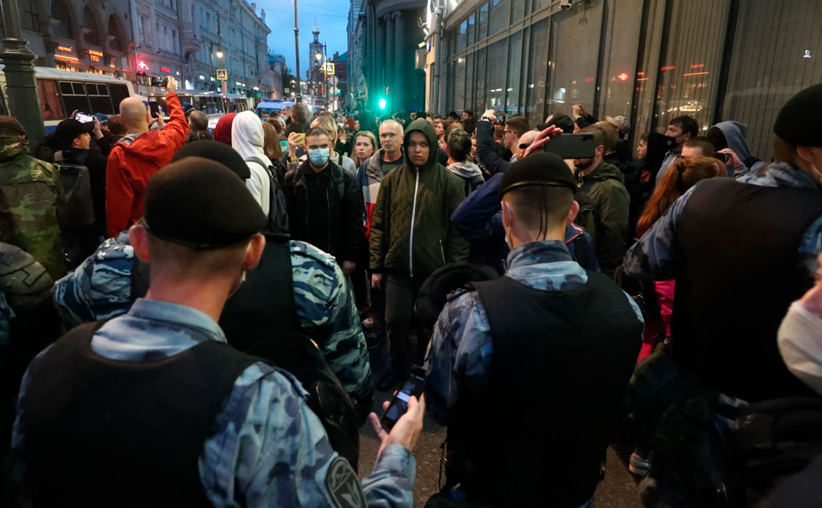 У Москві на акції проти поправок до Конституції затримали щонайменше 103 людини