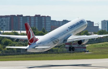 Украина возобновила авиасообщение с Турцией