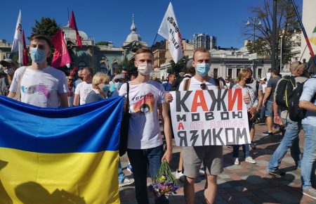Законом о языке от Бужанского «слуги народа» заигрывают с электоратом юго-востока Украины — Петров
