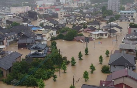 В Японії через зливи загинули 52 людини
