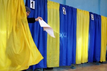 Ніхто наразі не розуміє, як будуть проходити місцеві вибори — Денис Рибачок