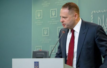 Засідання ТКГ: українська сторона вимагає «режиму тиші» через пожежі на Луганщині