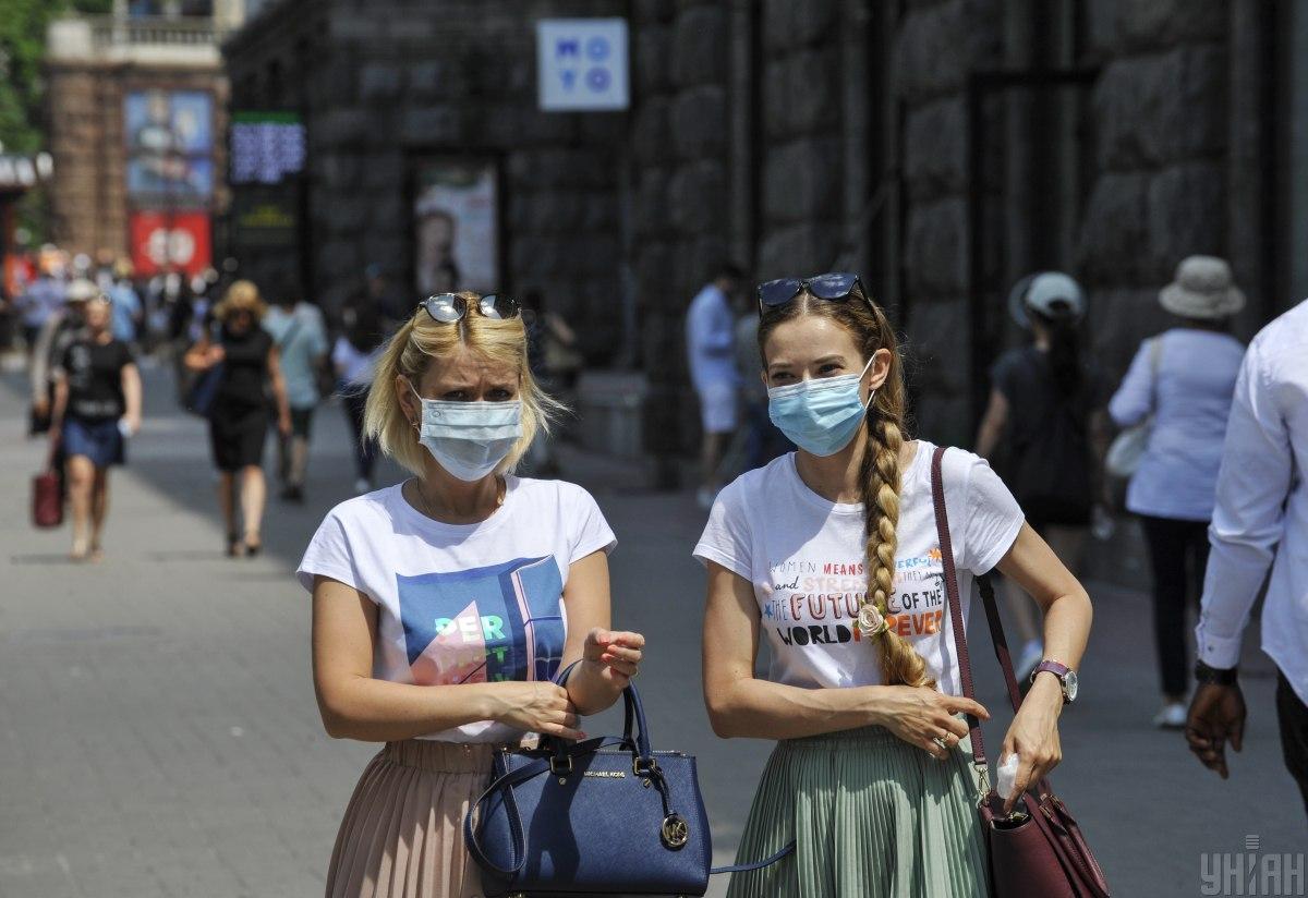 В Україні за добу виявили 1967 випадків коронавірусу — найбільше від початку пандемії