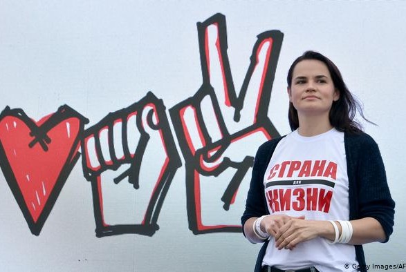 Тихановська заявила, що не визнає результатів виборів та готова до довготривалих протестів у Білорусі