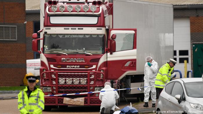 Перевізник визнав провину у загибелі 39 мігрантів у вантажівці біля Лондона