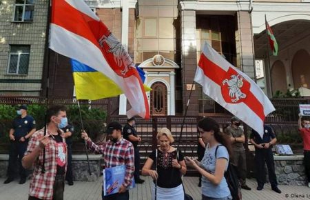 «Відповідальність за наслідки повністю на Україні» — МЗС Білорусі про призупинення відносин між країнами
