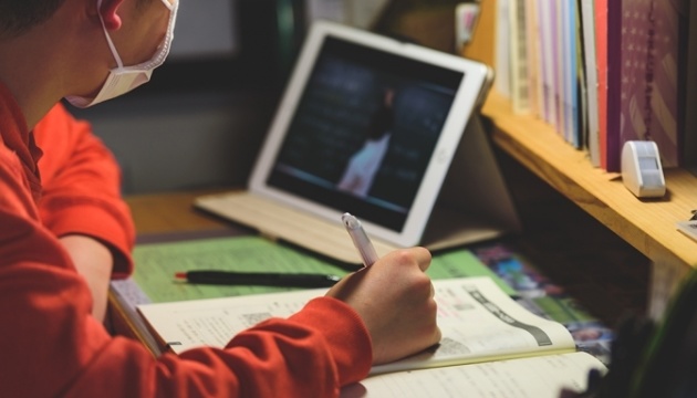 В школах «красной» зоны дети будут учиться онлайн — МОЗ